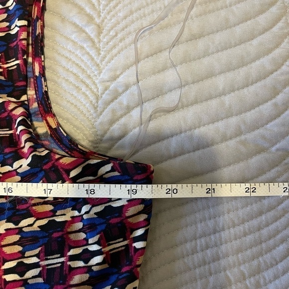 Kasper Blouse Size Medium - Picture 6 of 9